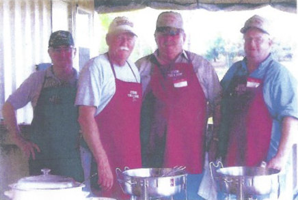 Fish Fry Cooks Bill Templeton, Mike Morgan, Bill Harris, Jimmy Templeton. Not shown Chief Cook Eliem Doss 2006
